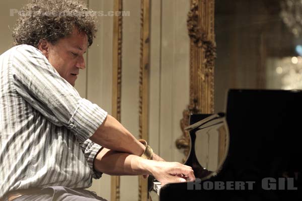 JACKY TERRASSON - 2017-05-17 - PARIS - Mona Bismarck American Center - 